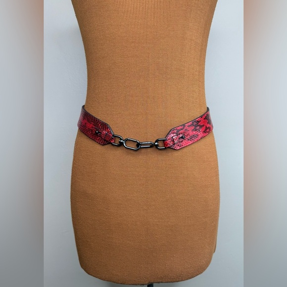 Red Snake Print Belt Carabiner Closure 37” - Picture 1 of 6